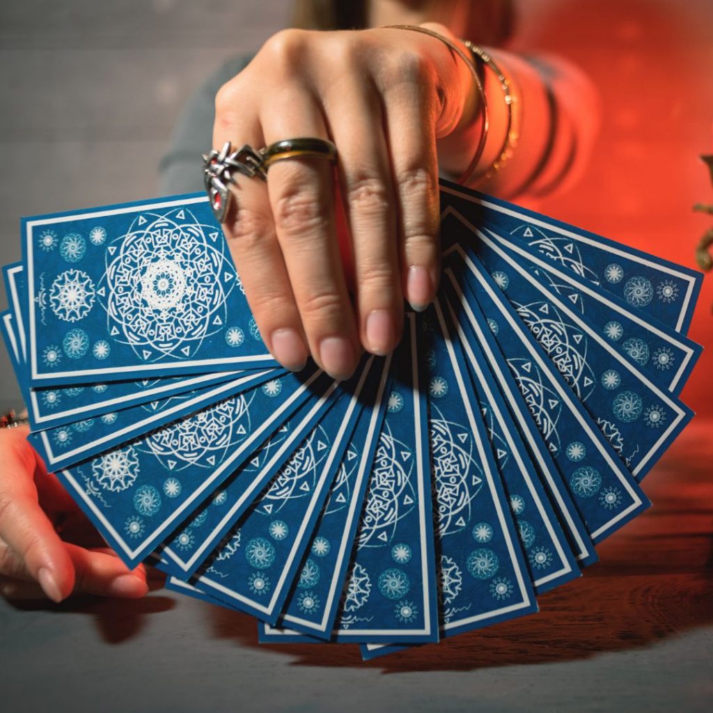 botanica luz eterna lectura de cartas chicago